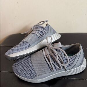 Under Armour Gray Women's Sneakers